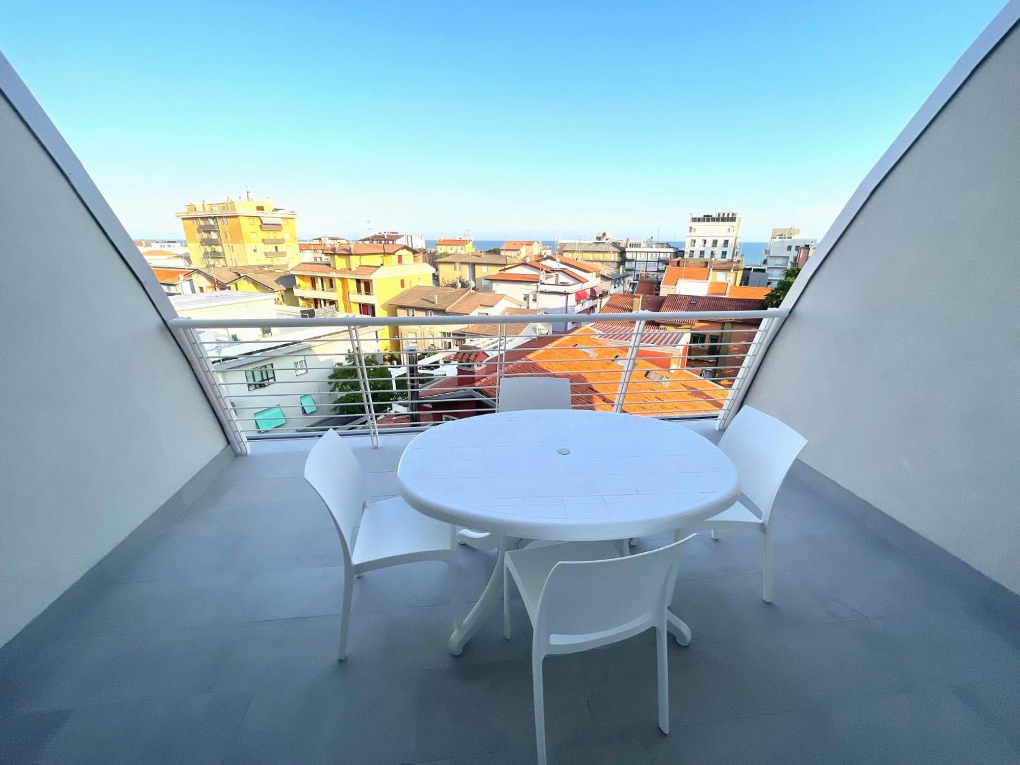 Woody Green Penthouse Sea View - Agenzia Cocal Caorle Ngoại thất bức ảnh